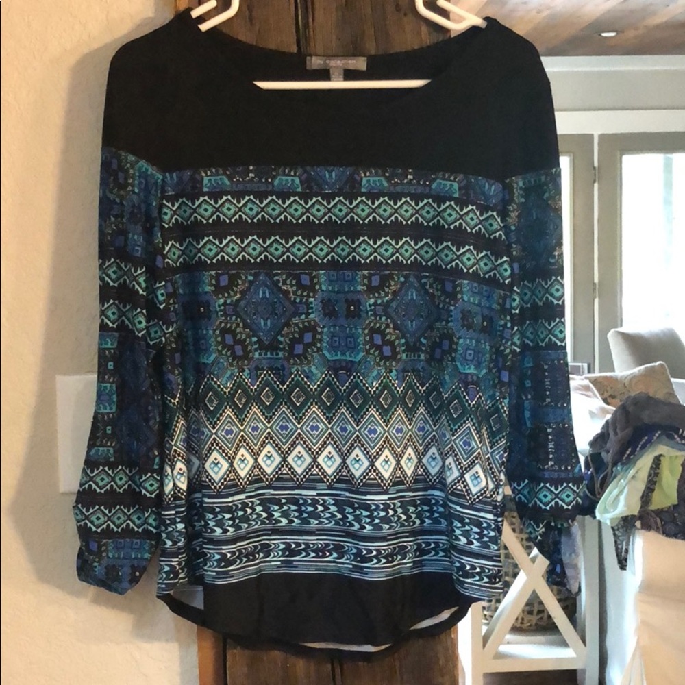 A long sleeve shirt.